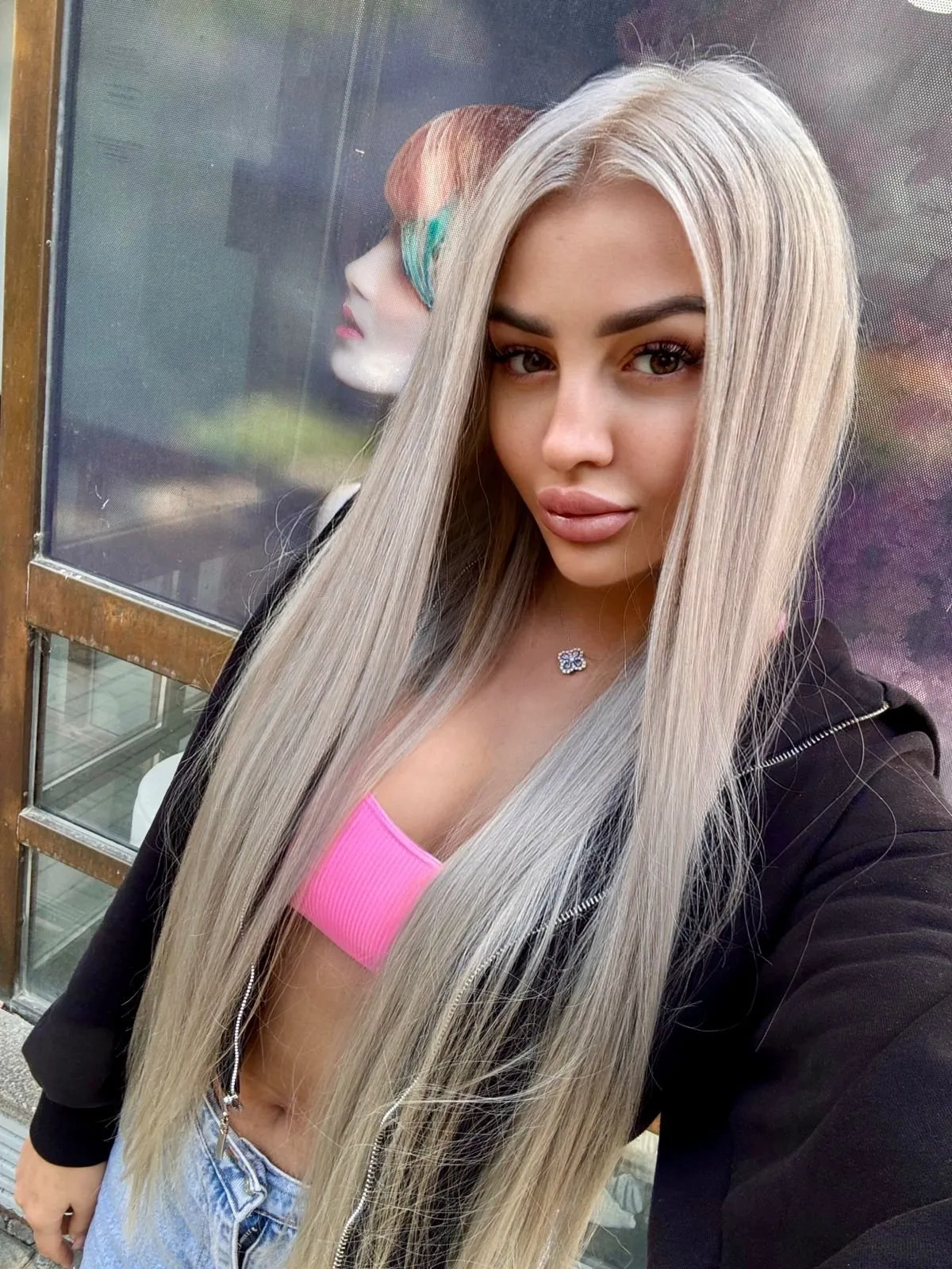 Nice girl Nadia 