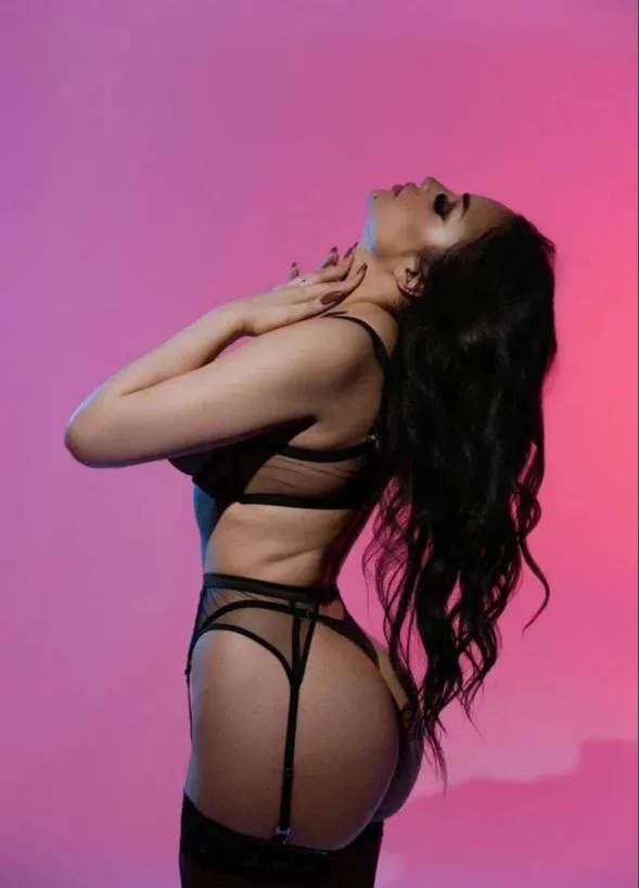 Tina Vip