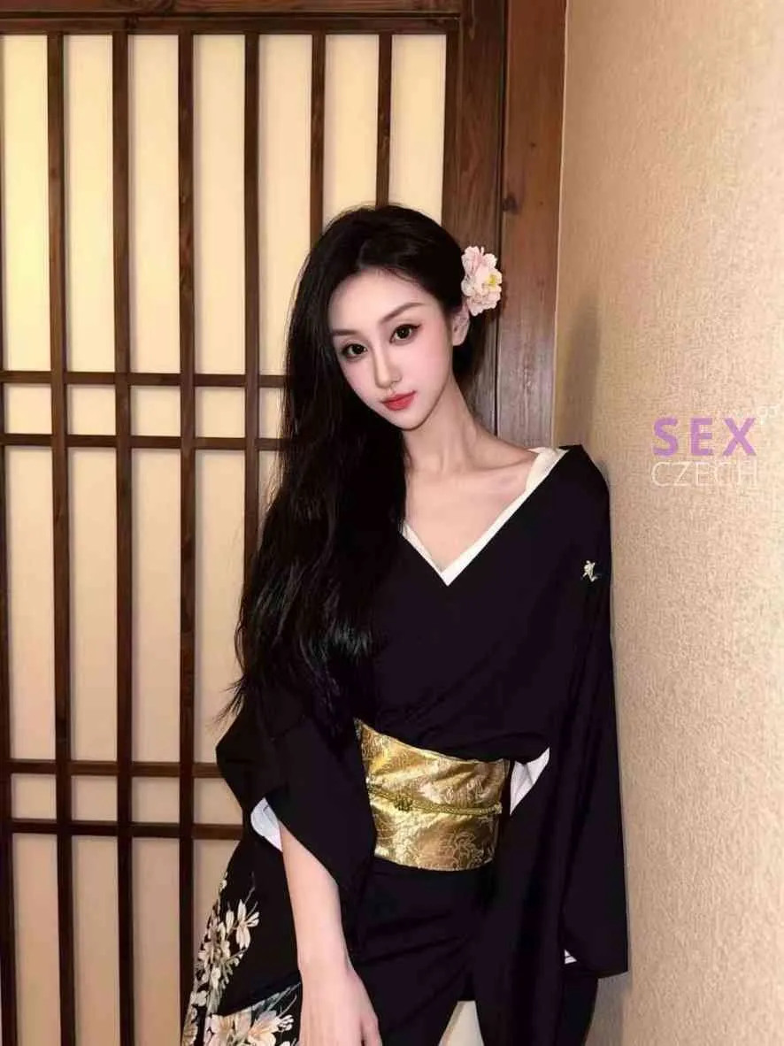 Sexy Asiatka yoyo