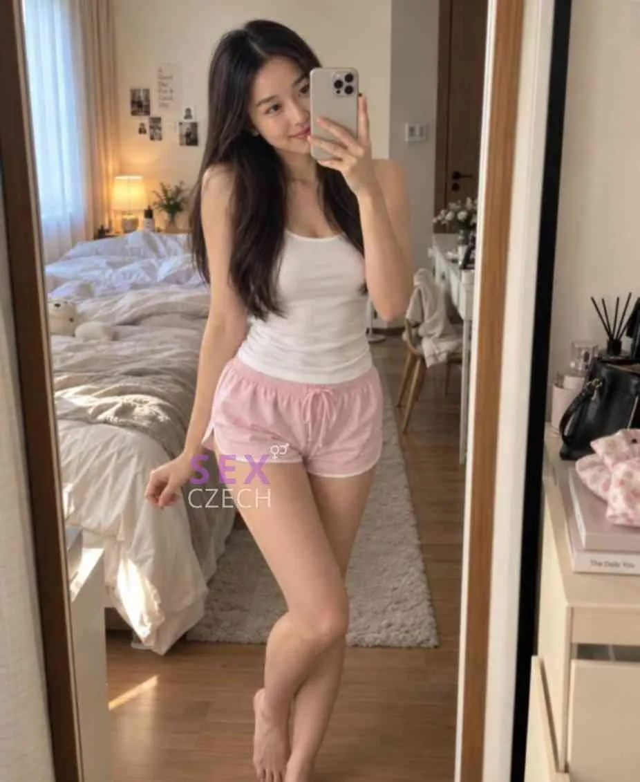 Sexy Asiatka yoyo