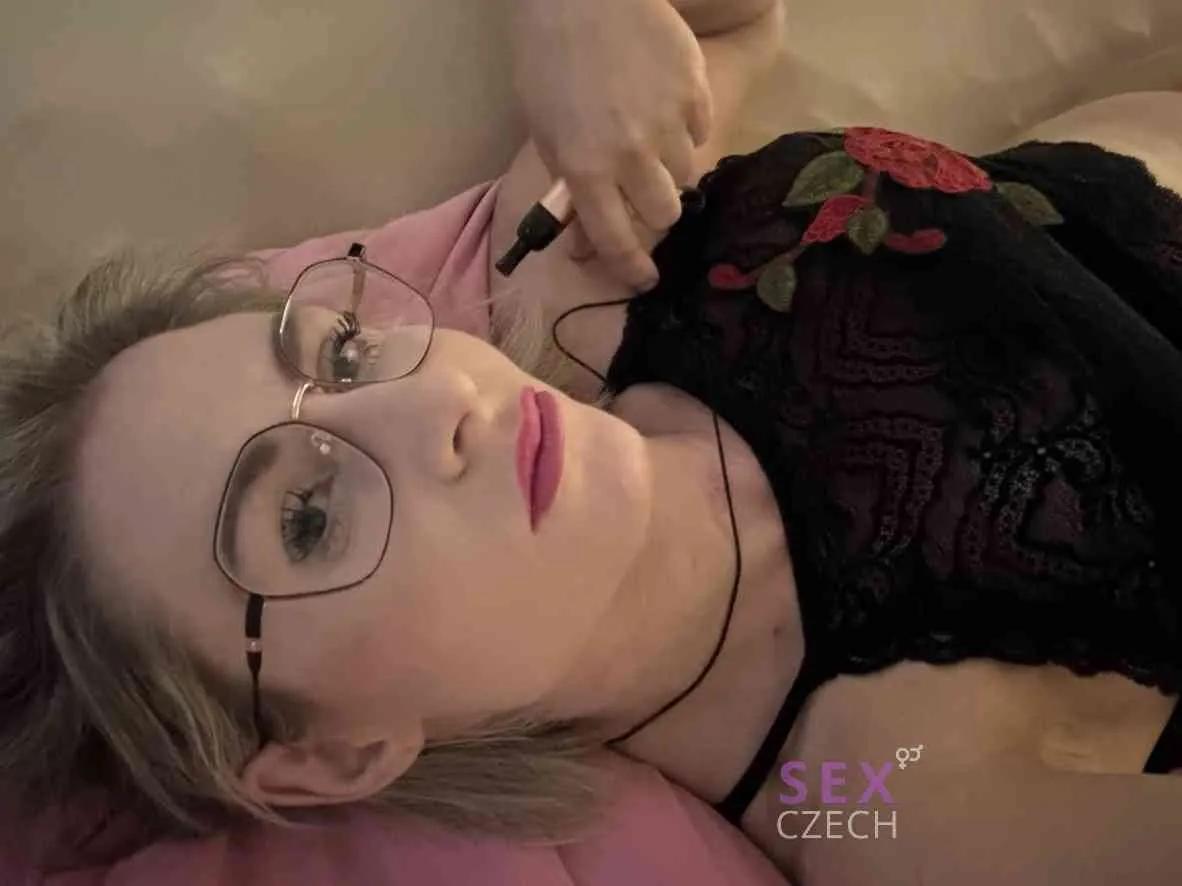 Sexy Nella