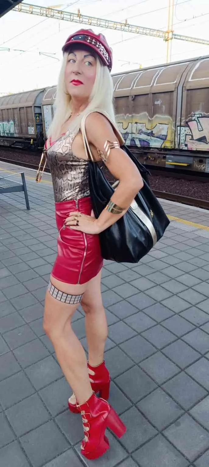 Julie 