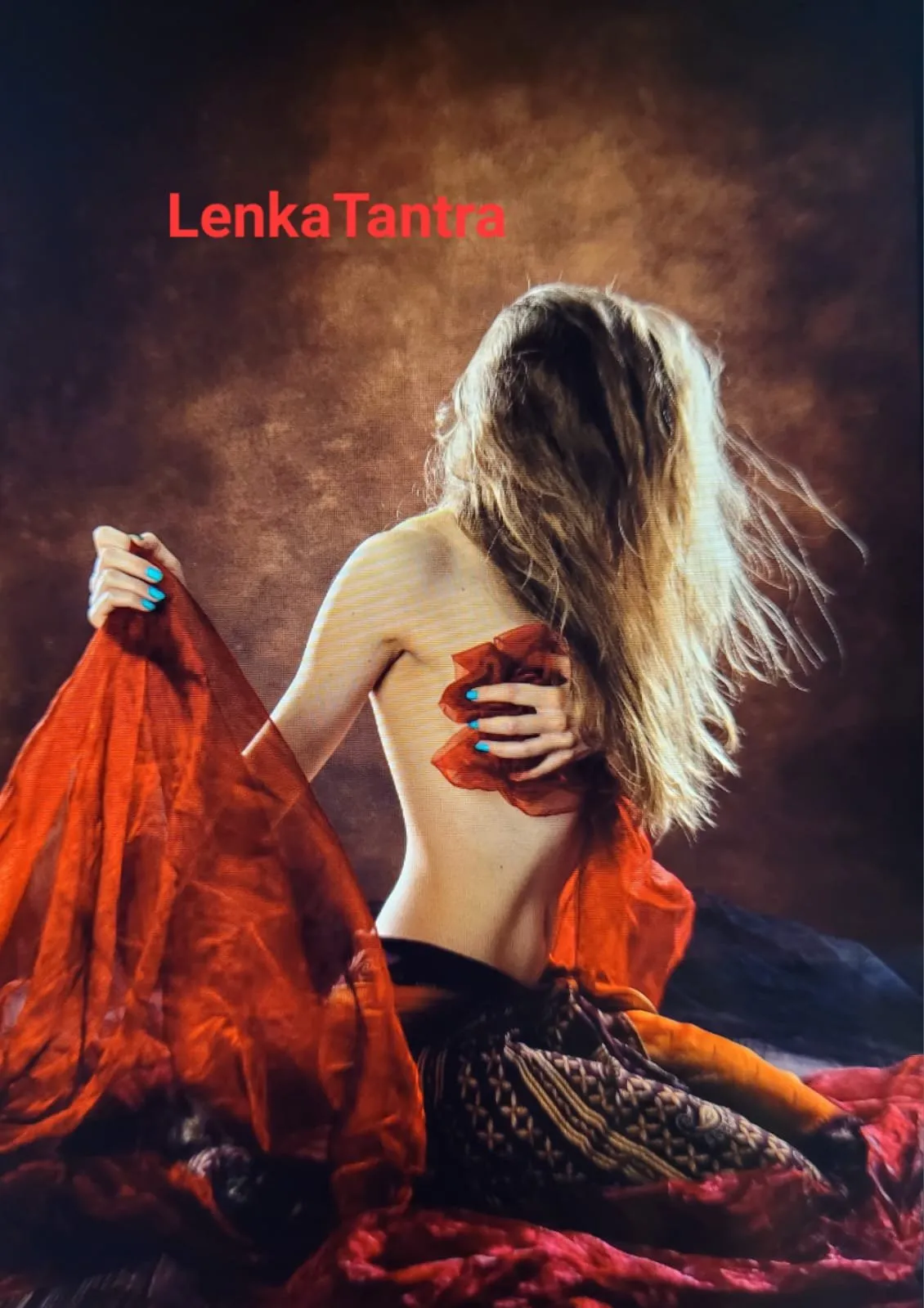 LENKA TANTRA 23:00 PA