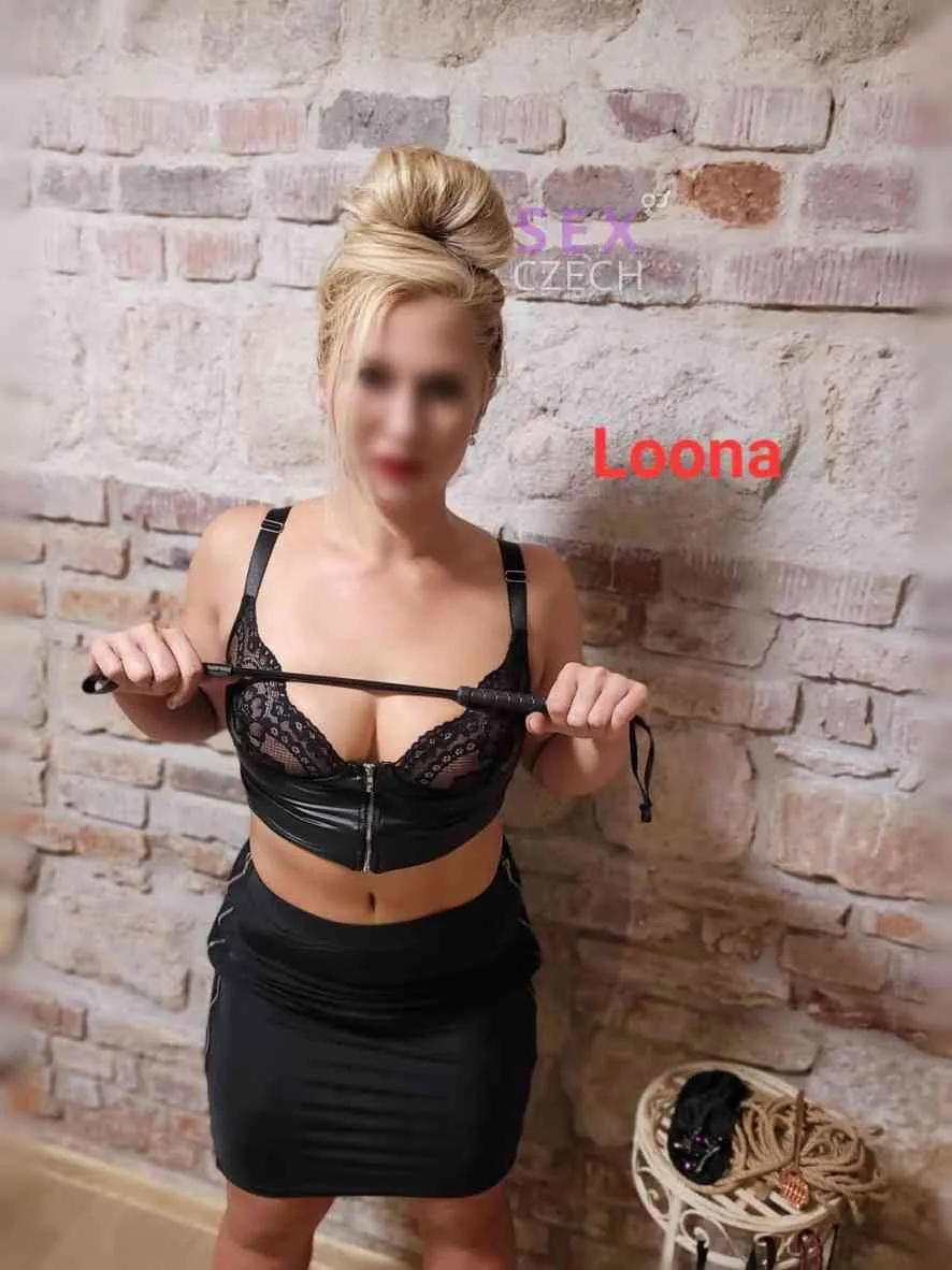 Svůdná LOONA