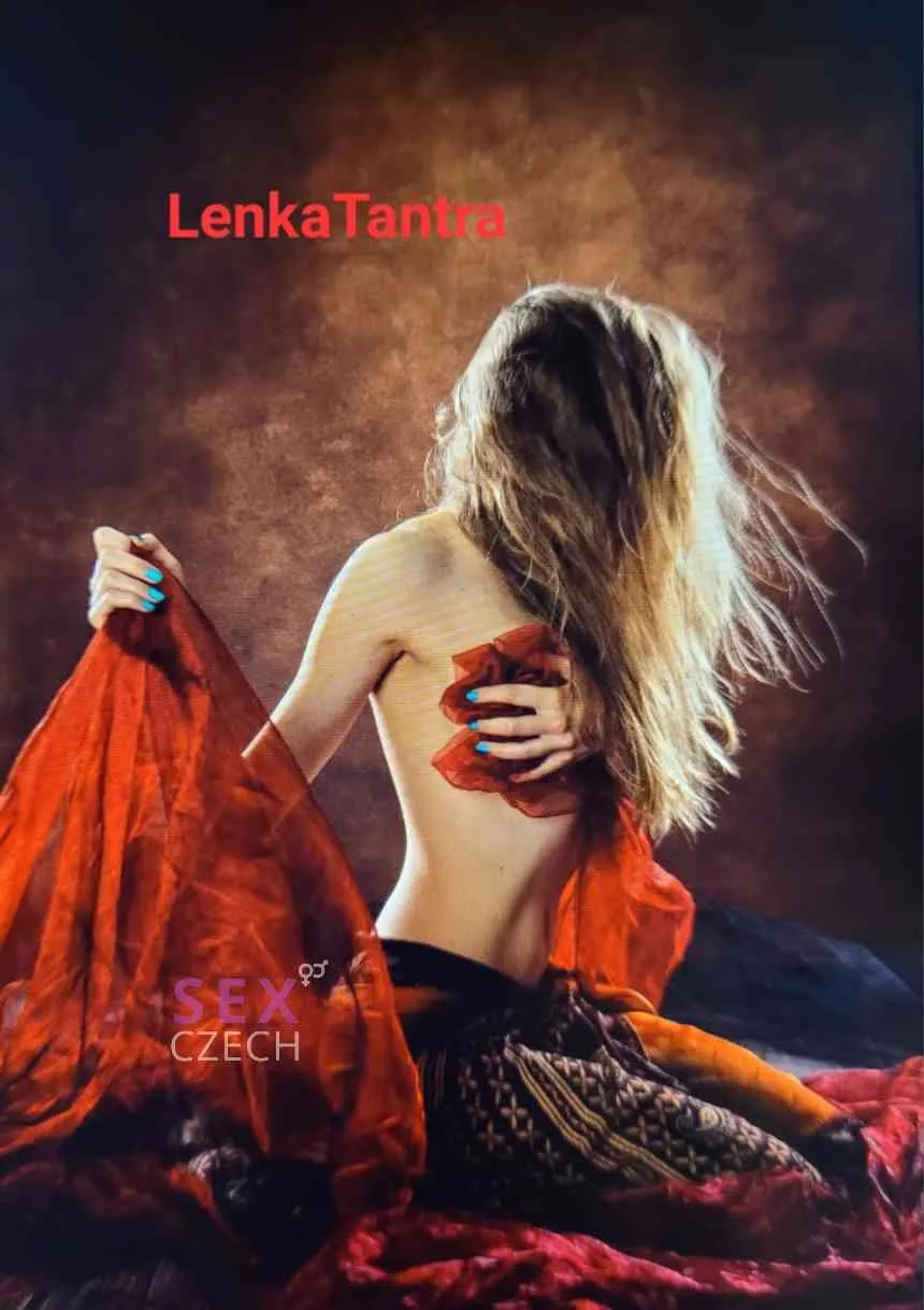 LENKA TANTRA PÁ-NE 